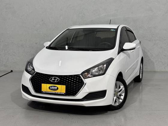 HYUNDAI HB20 1.6 COMFORT PLUS 16V FLEX 4P AUTOMÁTICO